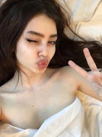 Ева
